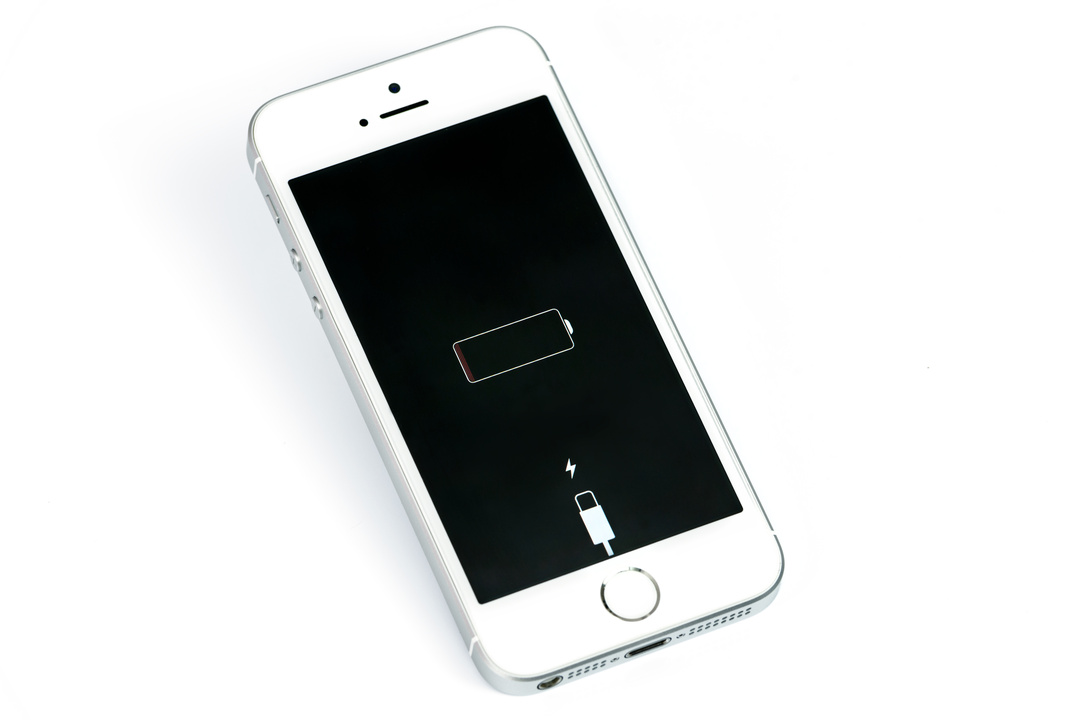 iPhoneの電池の減りが早い！バッテリーの寿命を長くするiPhoneの使い方とは